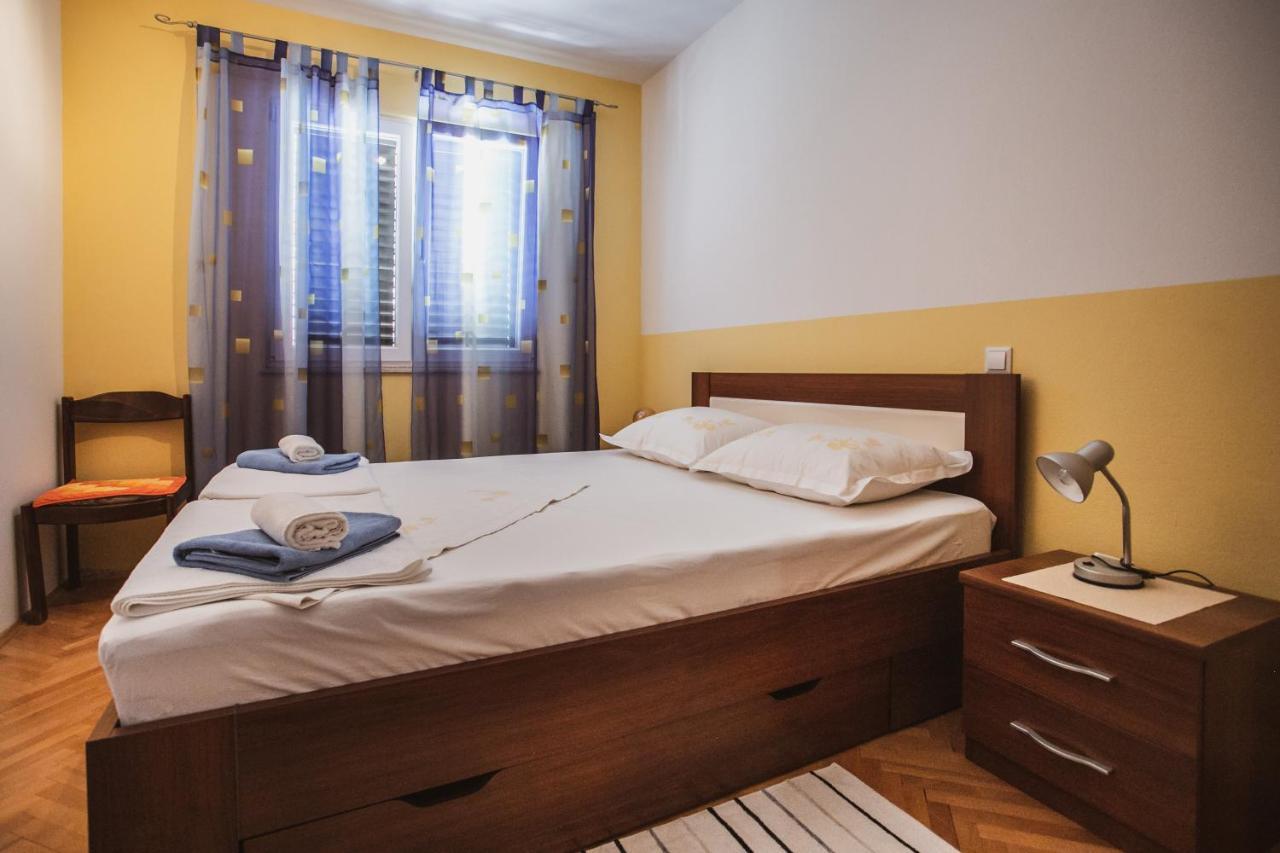 Comfort Sea View Apartment Dugi Rat Luaran gambar